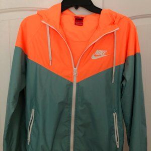 Nike Windbreaker Jacket
